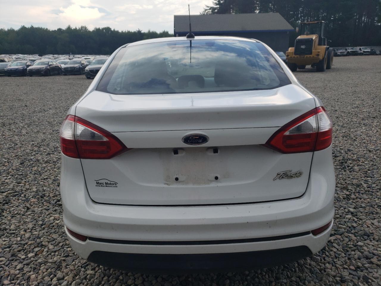 2014 Ford Fiesta S VIN: 3FADP4AJ1EM201640 Lot: 65313725