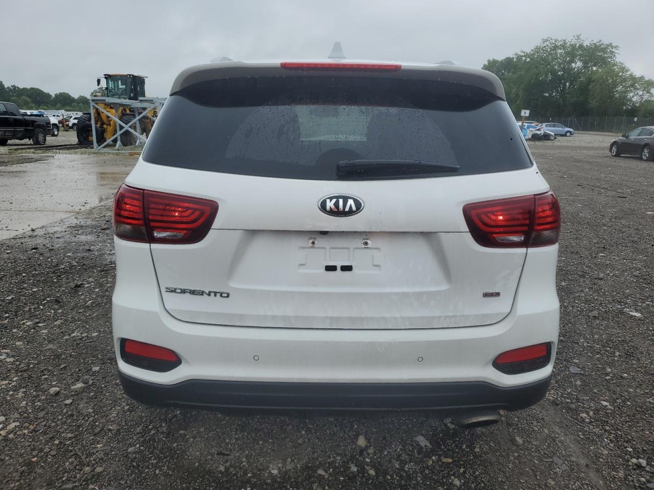2019 Kia Sorento L VIN: 5XYPGDA37KG571282 Lot: 65253715