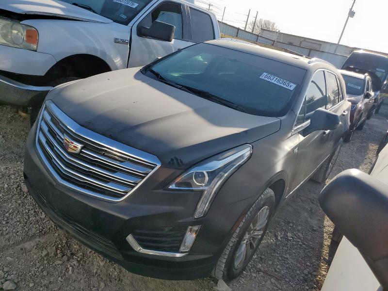  CADILLAC XT5 2017 Черный