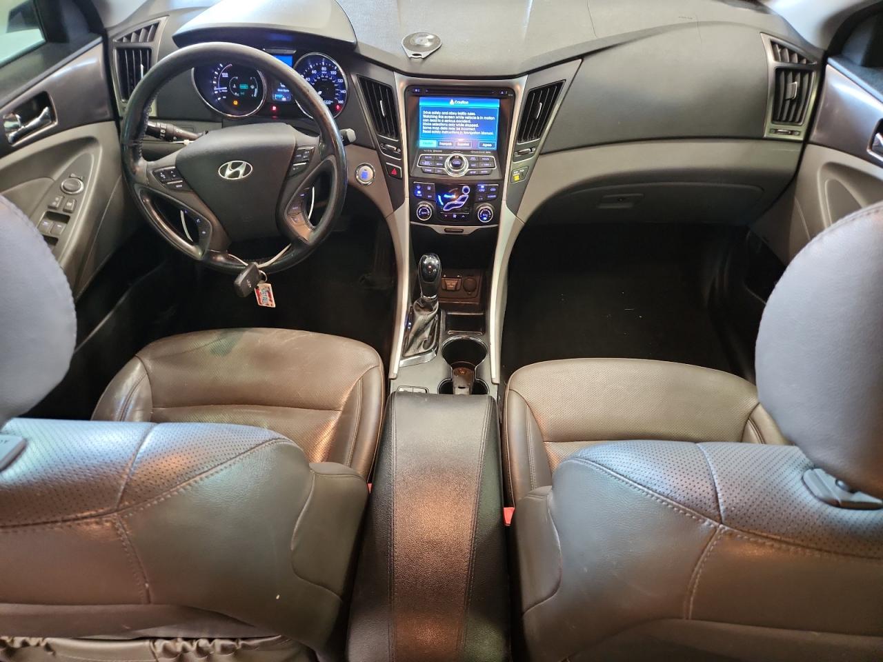 2013 Hyundai Sonata Hybrid VIN: KMHEC4A48DA088569 Lot: 64796405