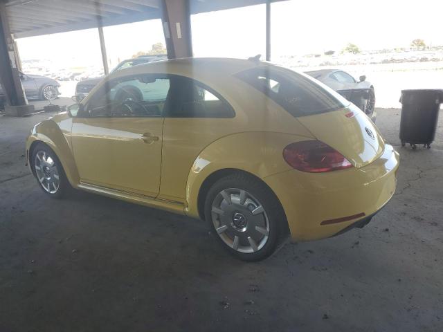  VOLKSWAGEN BEETLE 2012 Żółty