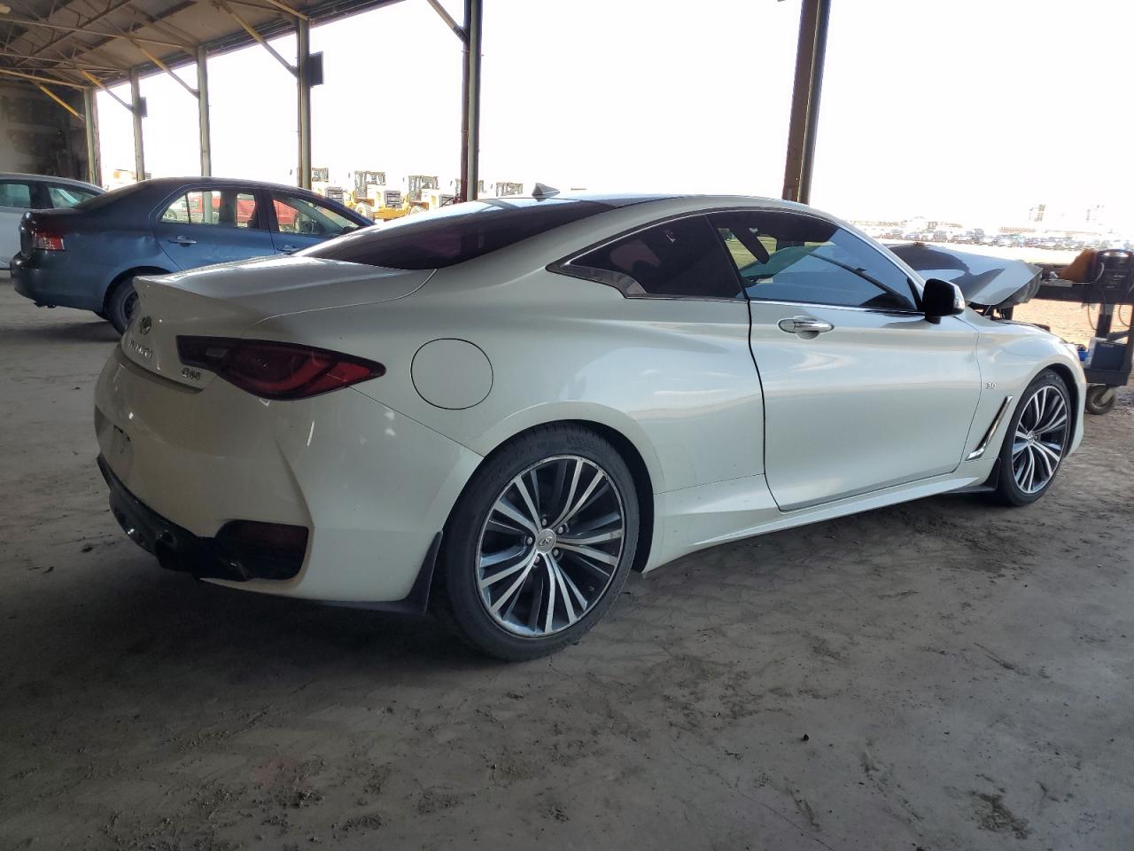 2018 Infiniti Q60 Luxe 300 white null gas JN1EV7EK6JM343130 photo #4