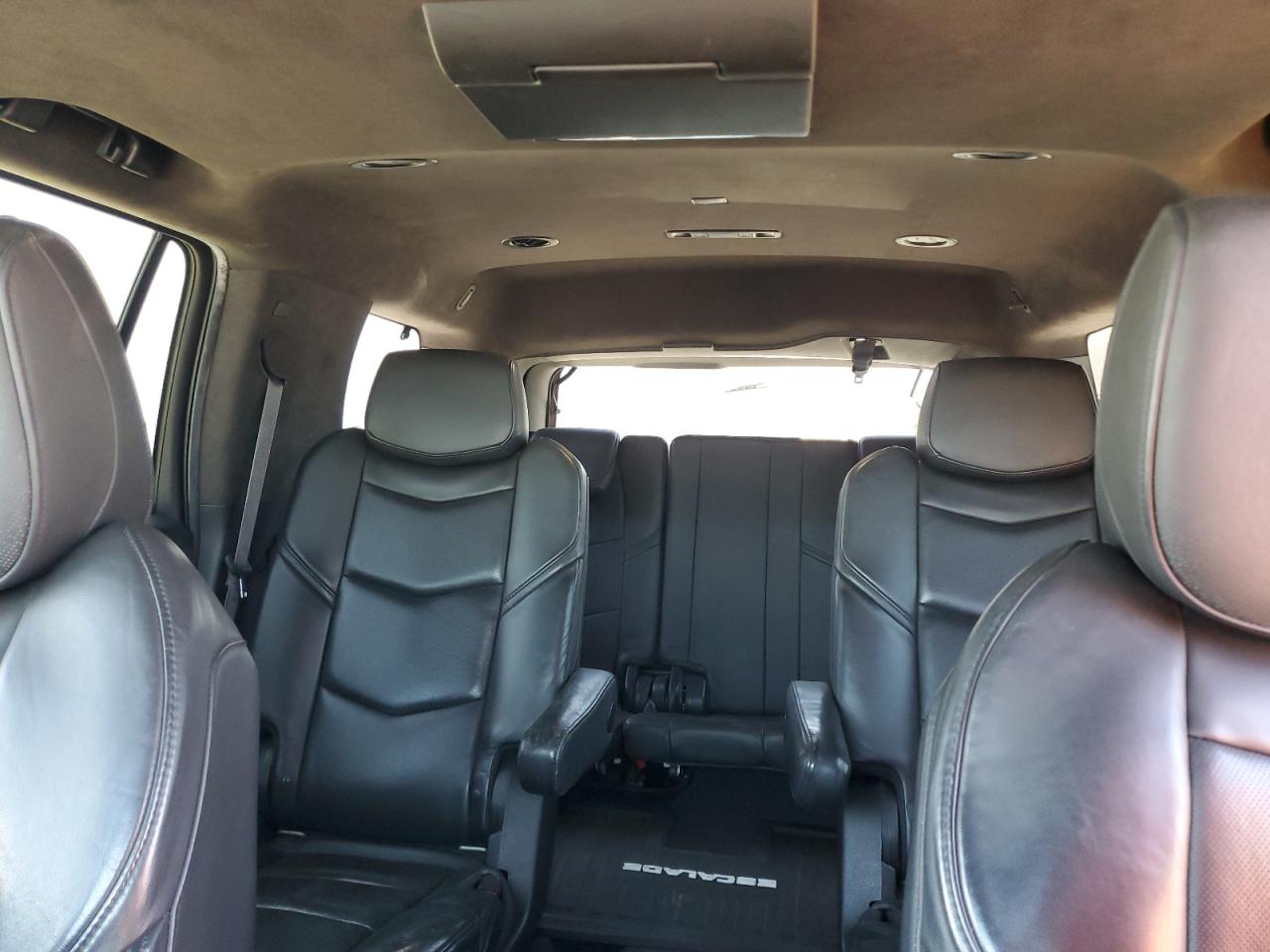 2015 Cadillac Escalade Platinum VIN: 1GYS4PKJ4FR643154 Lot: 65255935
