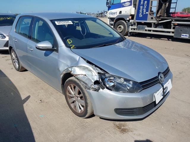 2011 VOLKSWAGEN GOLF MATCH
