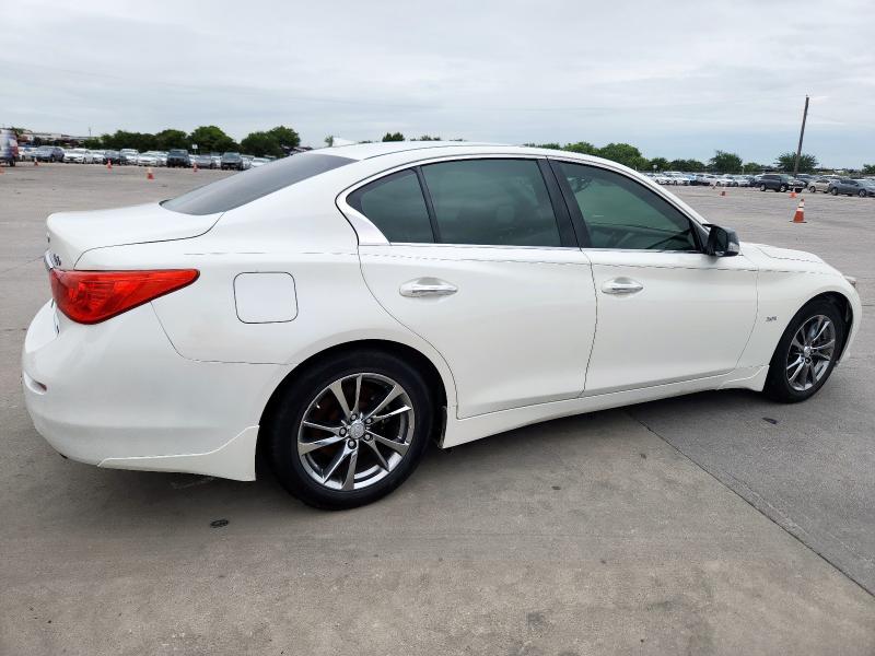  INFINITI Q50 2017 Biały