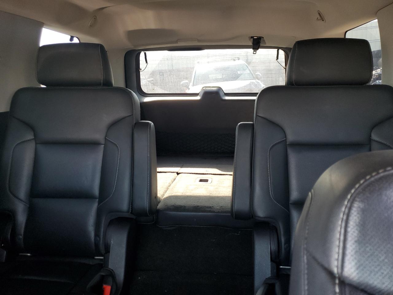 2018 Chevrolet Tahoe K1500 Premier VIN: 1GNSKCKC1JR197566 Lot: 65093645