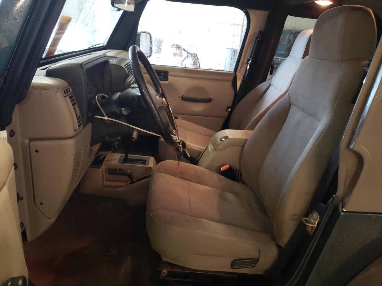 2005 Jeep Wrangler / Tj Sport VIN: 1J4FA49S35P341517 Lot: 65224645