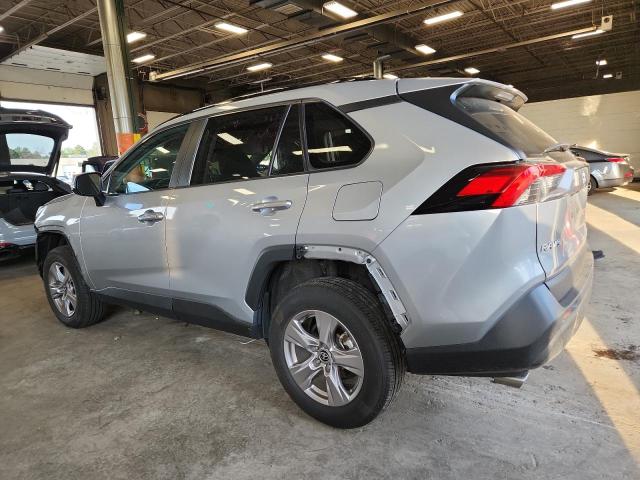  TOYOTA RAV4 2022 Srebrny