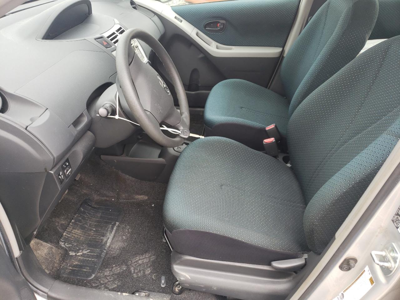 2008 Toyota Yaris VIN: JTDKT923X85152992 Lot: 65317605