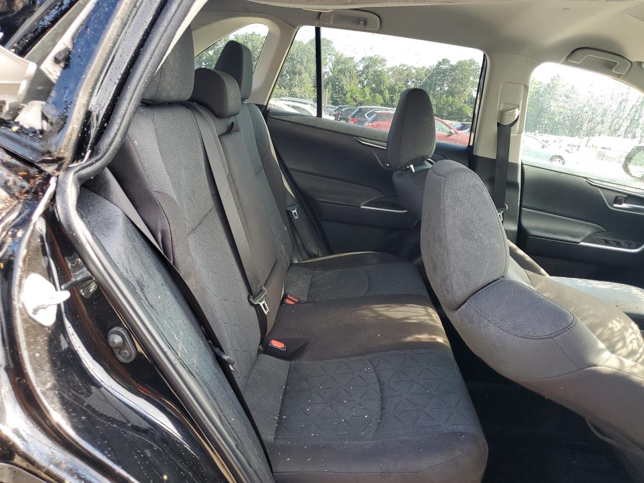 2025 Toyota Rav4 Xle VIN: 2T3W1RFV5SC330215 Lot: 64010995