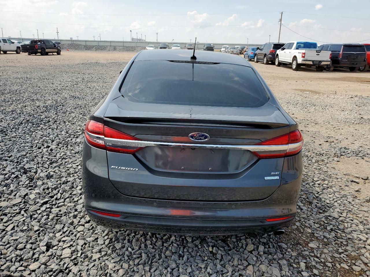 2018 Ford Fusion Se VIN: 3FA6P0HD0JR143177 Lot: 64238215