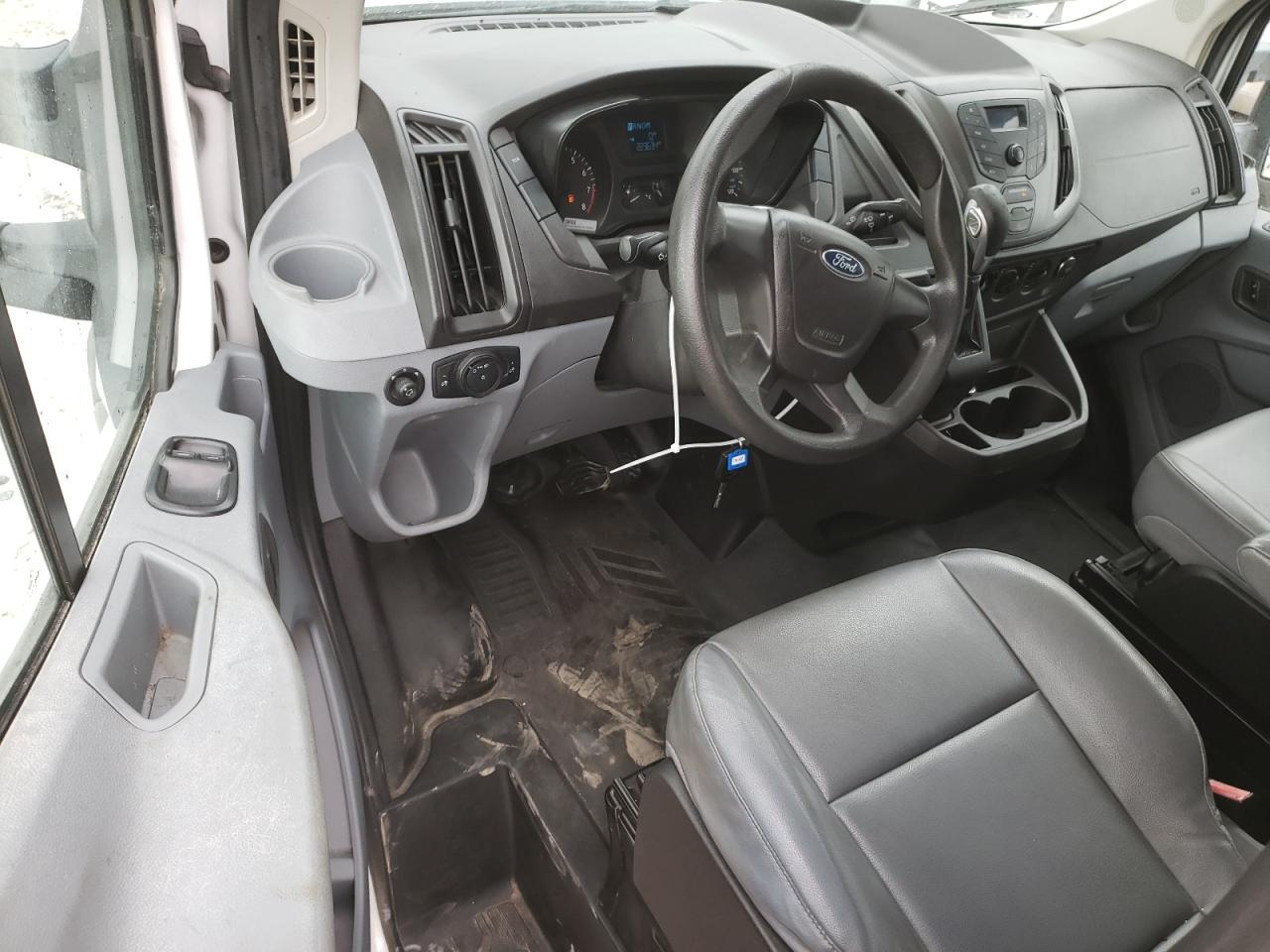 2016 Ford Transit T-150 VIN: 1FTYE2CM1GKB15400 Lot: 62946155