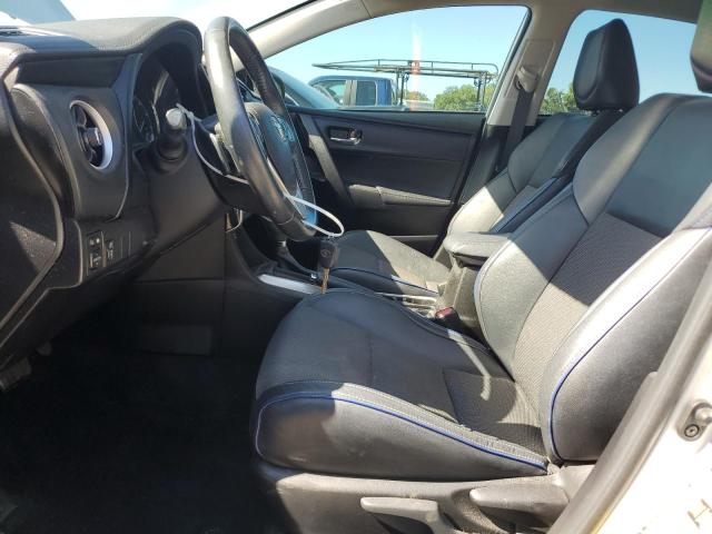  TOYOTA COROLLA 2018 Srebrny