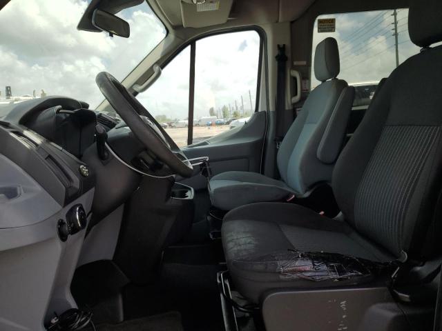 Minivans FORD TRANSIT 2016 White