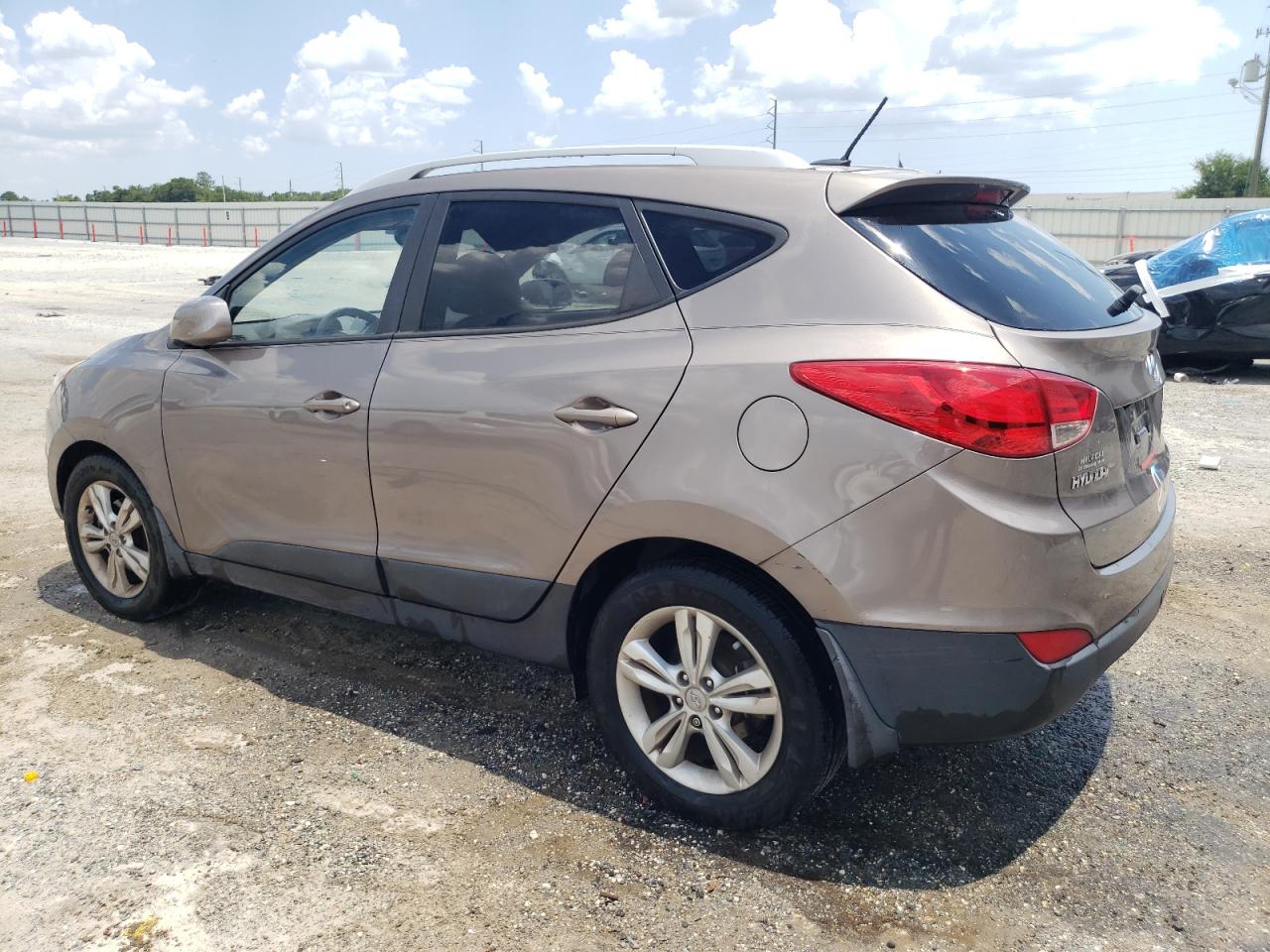 2011 Hyundai Tucson Gls VIN: KM8JUCAC2BU286900 Lot: 66805185