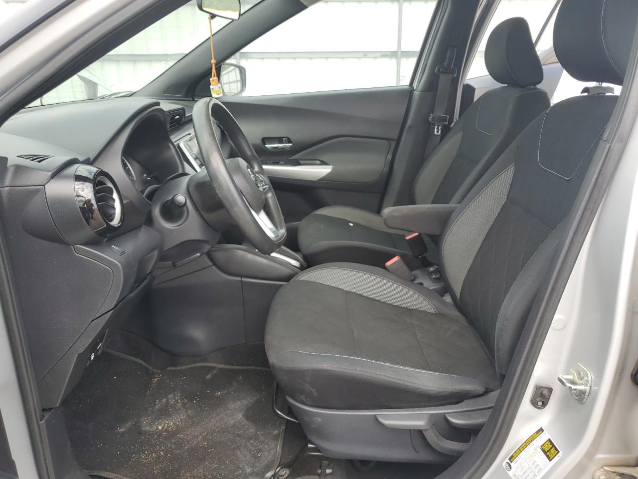 2019 Nissan Kicks S VIN: 3N1CP5CU4KL549696 Lot: 63509885