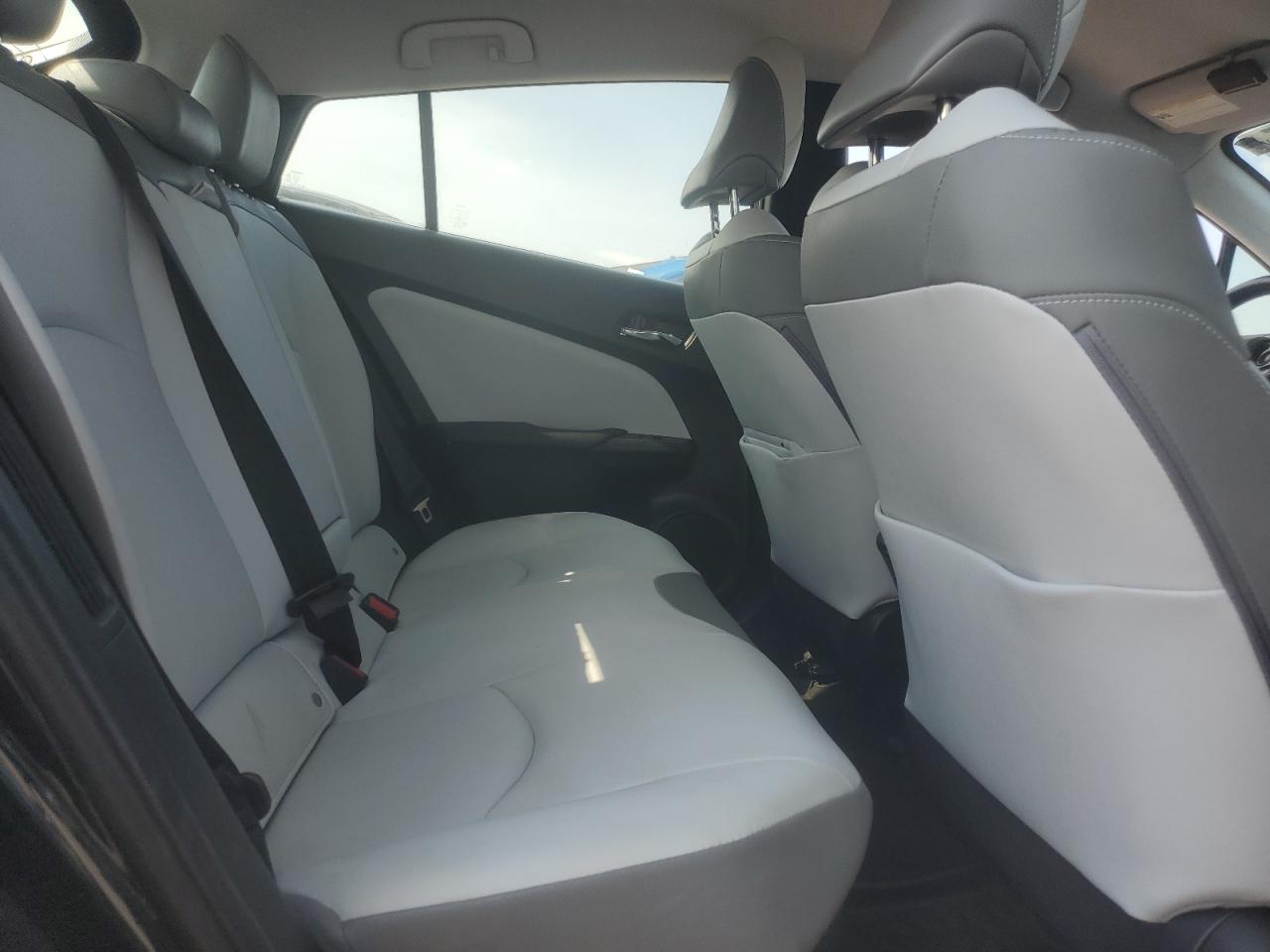 2020 Toyota Prius Prime Le VIN: JTDKARFP5L3145519 Lot: 64441815