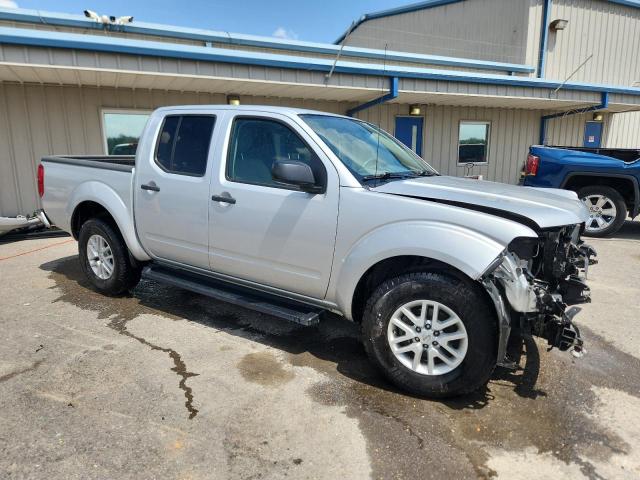  NISSAN FRONTIER 2019 Srebrny