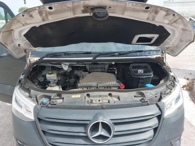 2021 MERCEDES-BENZ SPRINTER 3.5T PROGRESSIVE CHASSIS CAB
