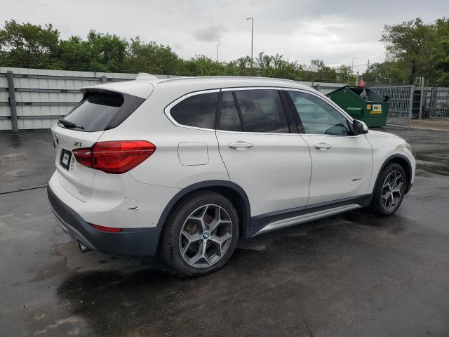 Parquets BMW X1 2016 White