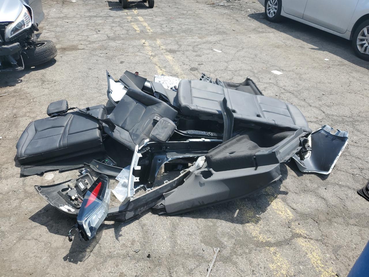 2023 Cadillac Xt4 Sport VIN: 1GYFZFR44PF188077 Lot: 64066155