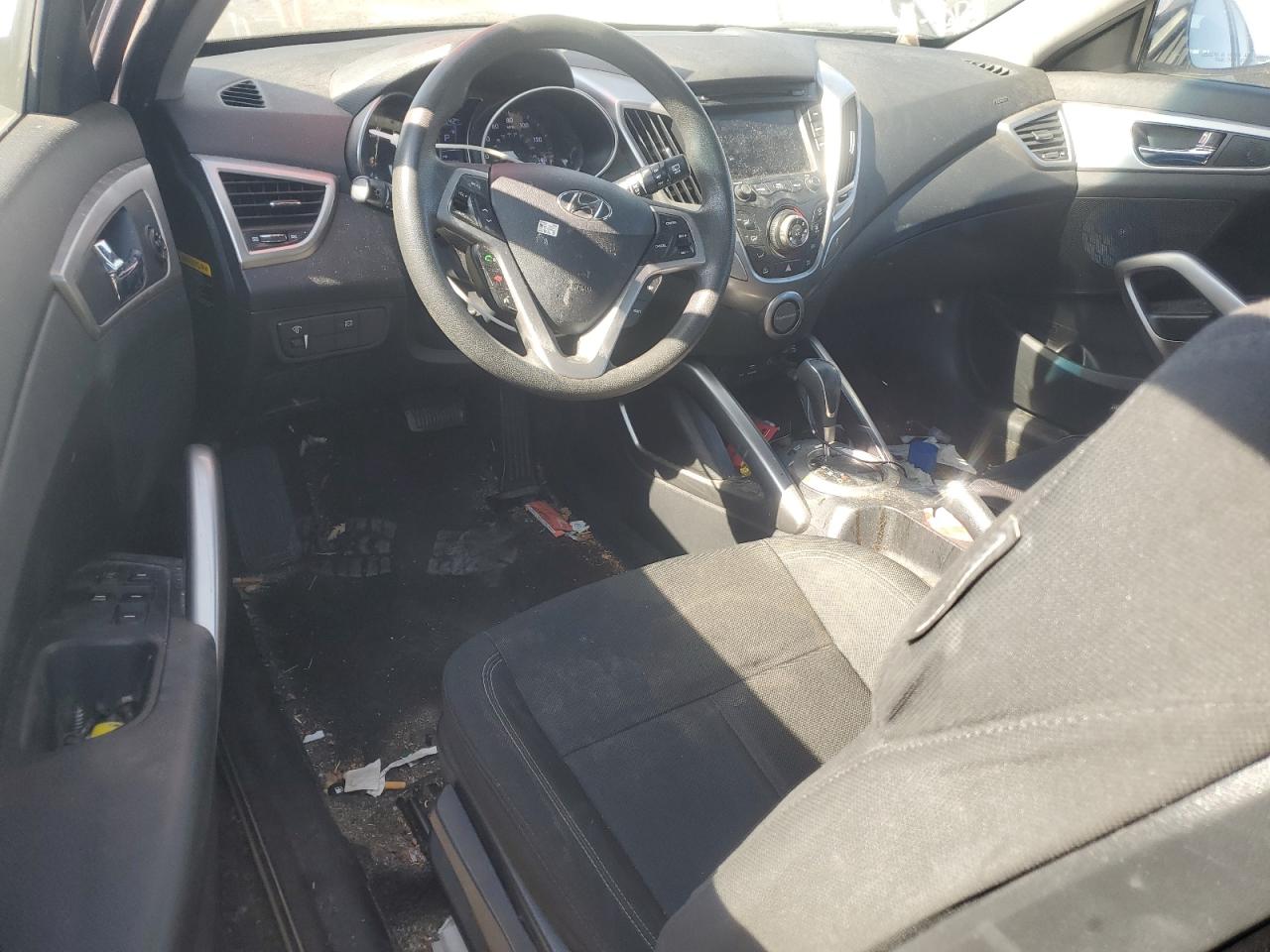 2015 Hyundai Veloster VIN: KMHTC6AD0FU245239 Lot: 65045685