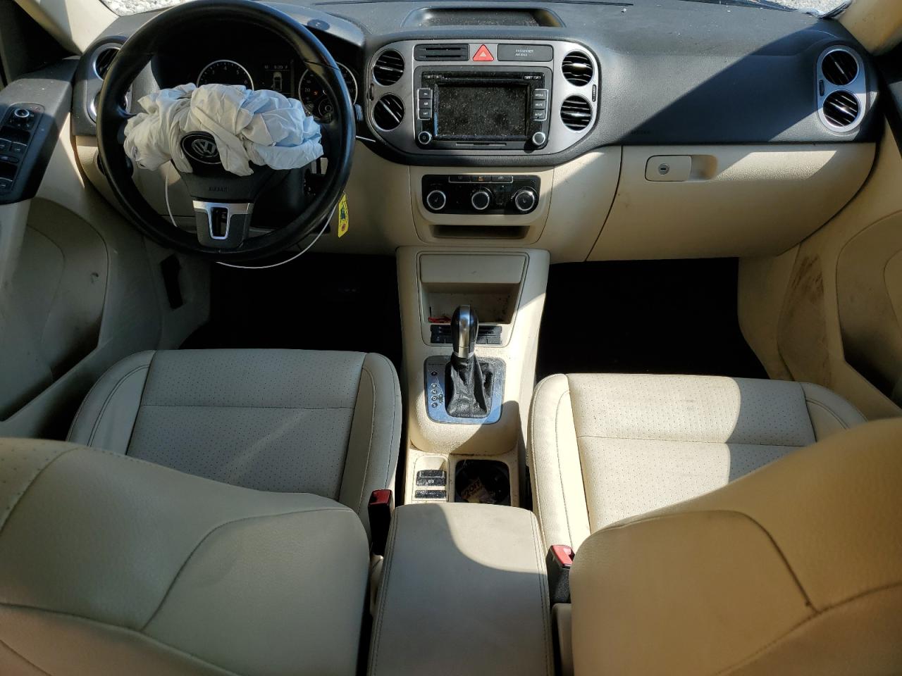 2011 Volkswagen Tiguan S VIN: WVGBV7AX7BW561273 Lot: 64443755