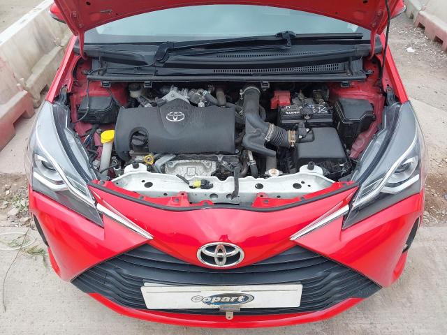 2020 TOYOTA YARIS ICON