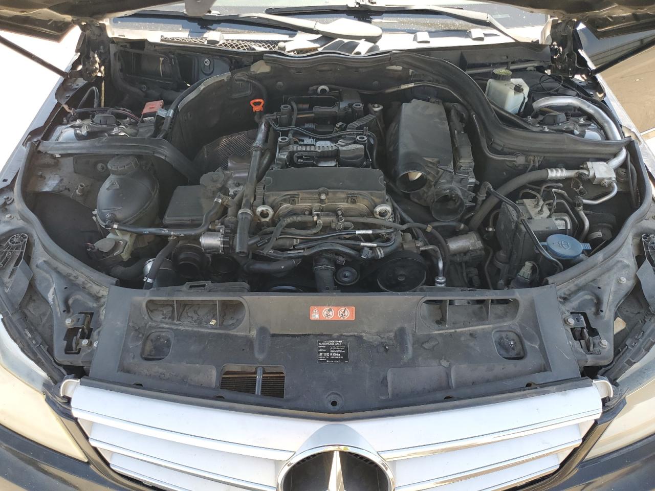 2013 Mercedes-Benz C 250 VIN: WDDGF4HB2DG085162 Lot: 65214495