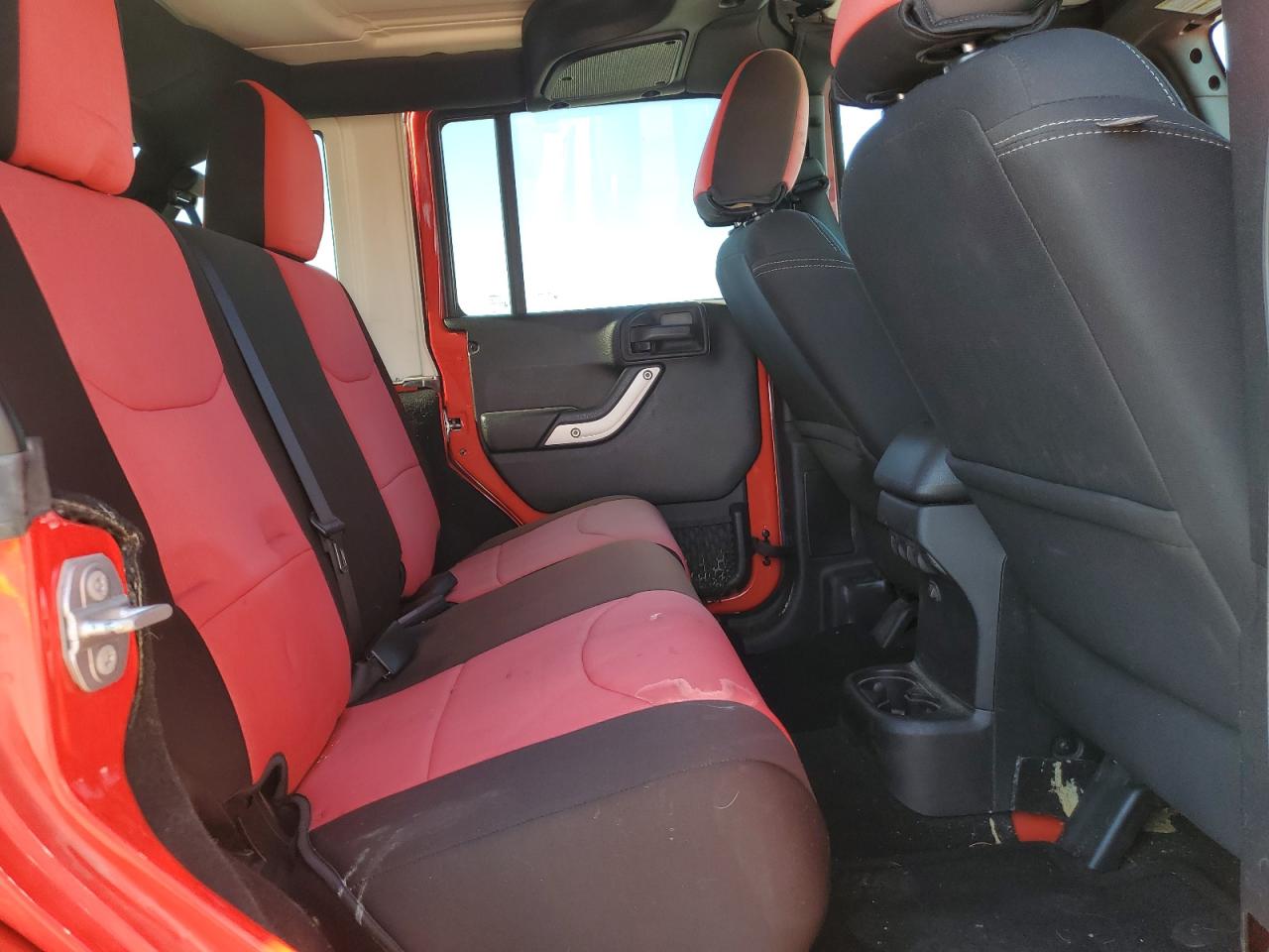 2016 Jeep Wrangler Unlimited Sahara VIN: 1C4HJWEG4GL186000 Lot: 62554085