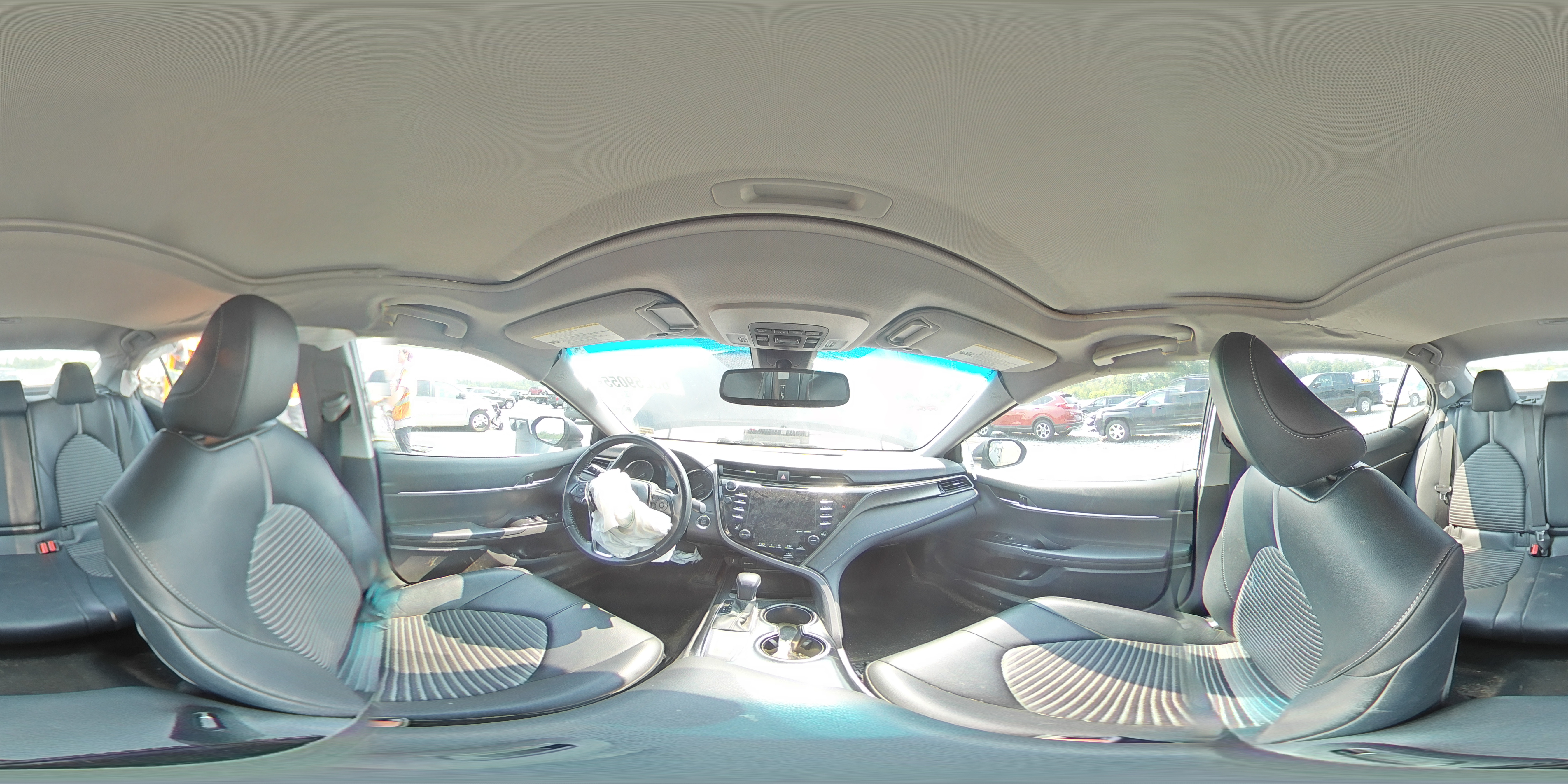 2020 Toyota Camry Se VIN: 4T1J11AK4LU341806 Lot: 63259055