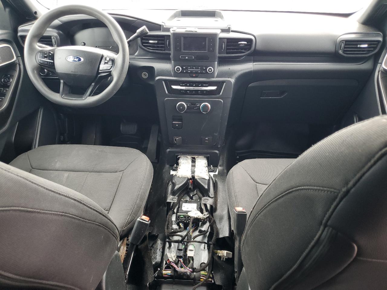 2021 Ford Explorer Police Interceptor VIN: 1FM5K8AW5MNA15986 Lot: 64391065