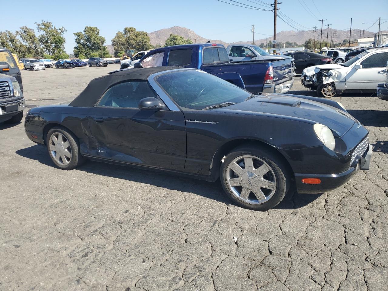 2002 Ford Thunderbird VIN: 1FAHP60A32Y122758 Lot: 66806165