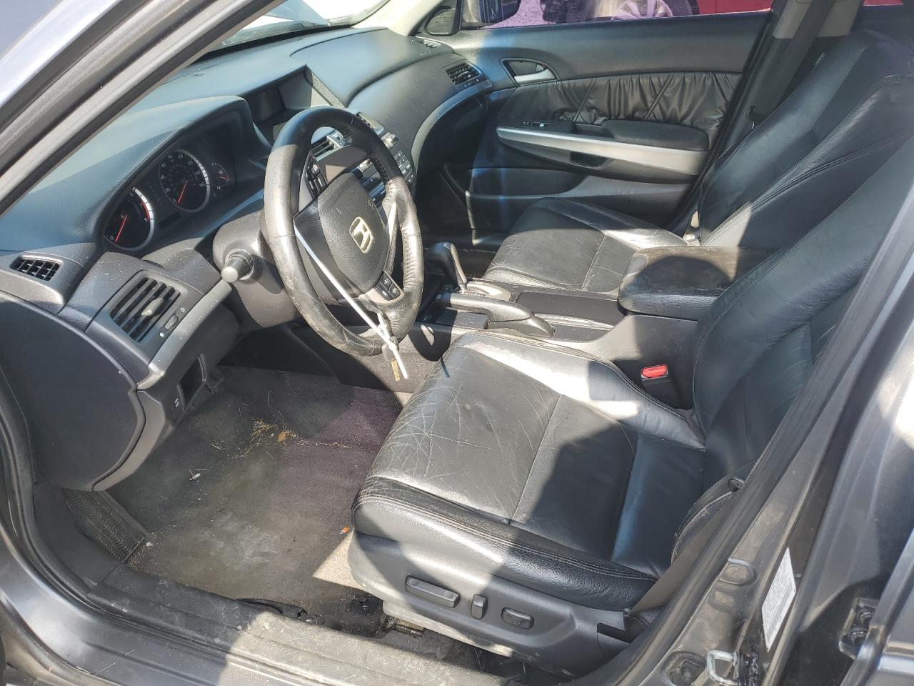 2010 Honda Accord Exl VIN: 1HGCP3F80AA012931 Lot: 64323115