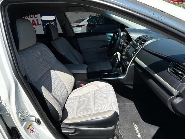 Sedans TOYOTA CAMRY 2016 White