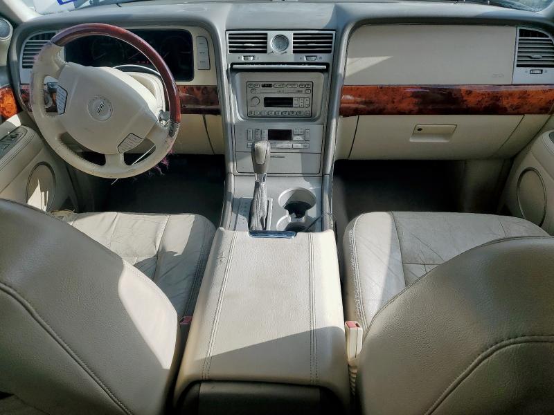 2004 LINCOLN NAVIGATOR   
