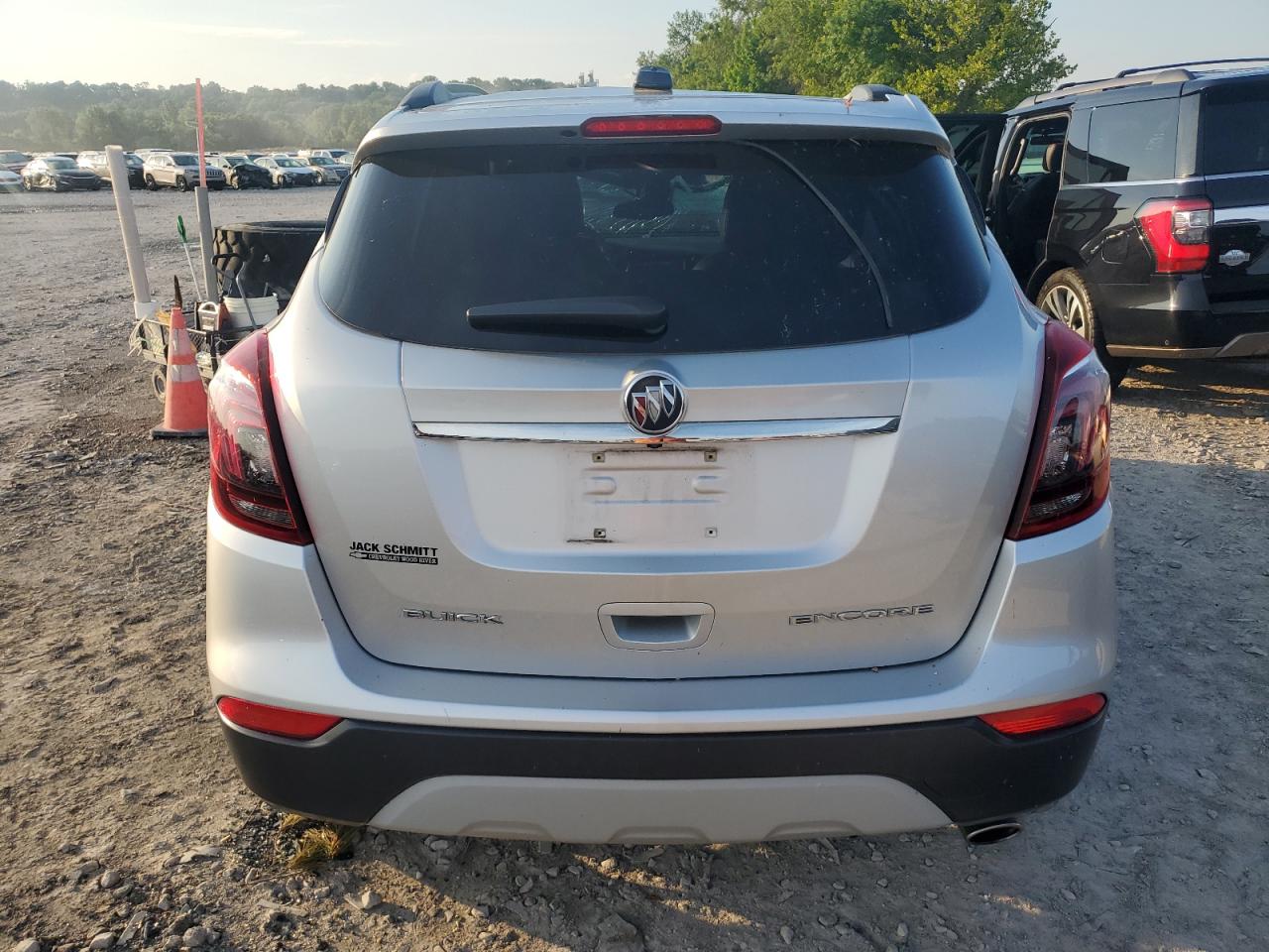 2018 Buick Encore Preferred VIN: KL4CJASB1JB688900 Lot: 63854335
