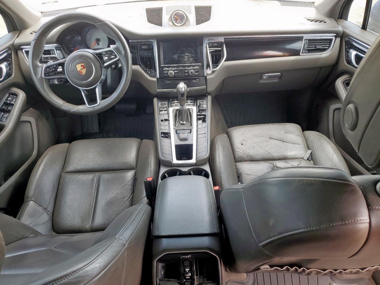 2015 Porsche Macan S VIN: WP1AB2A58FLB69418 Lot: 65237685