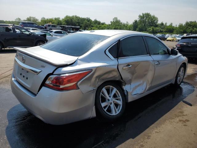  NISSAN ALTIMA 2015 Серебристый
