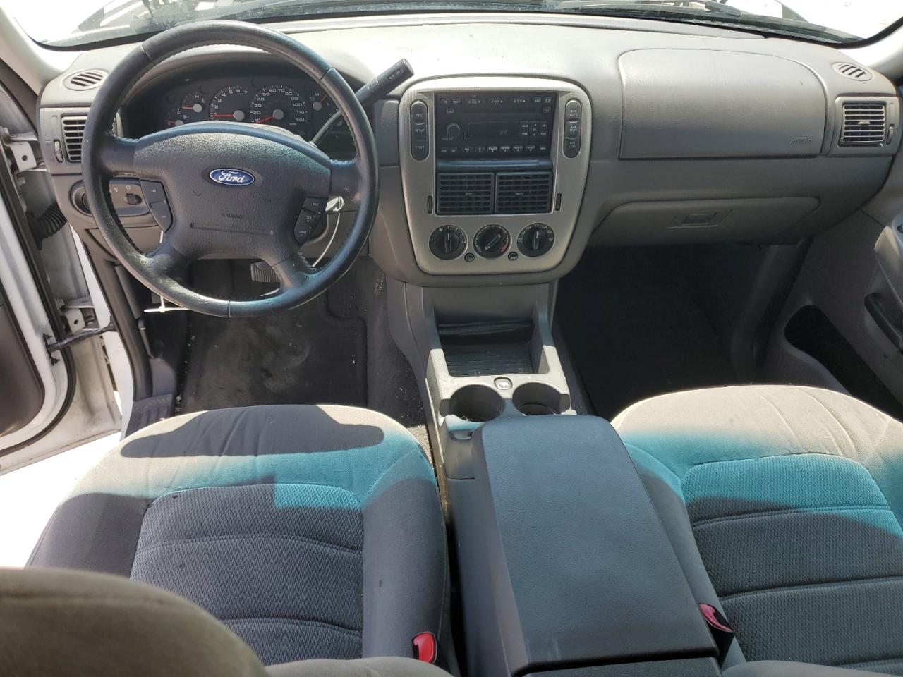 2005 Ford Explorer Xlt VIN: 1FMZU73E65UC05197 Lot: 64755835