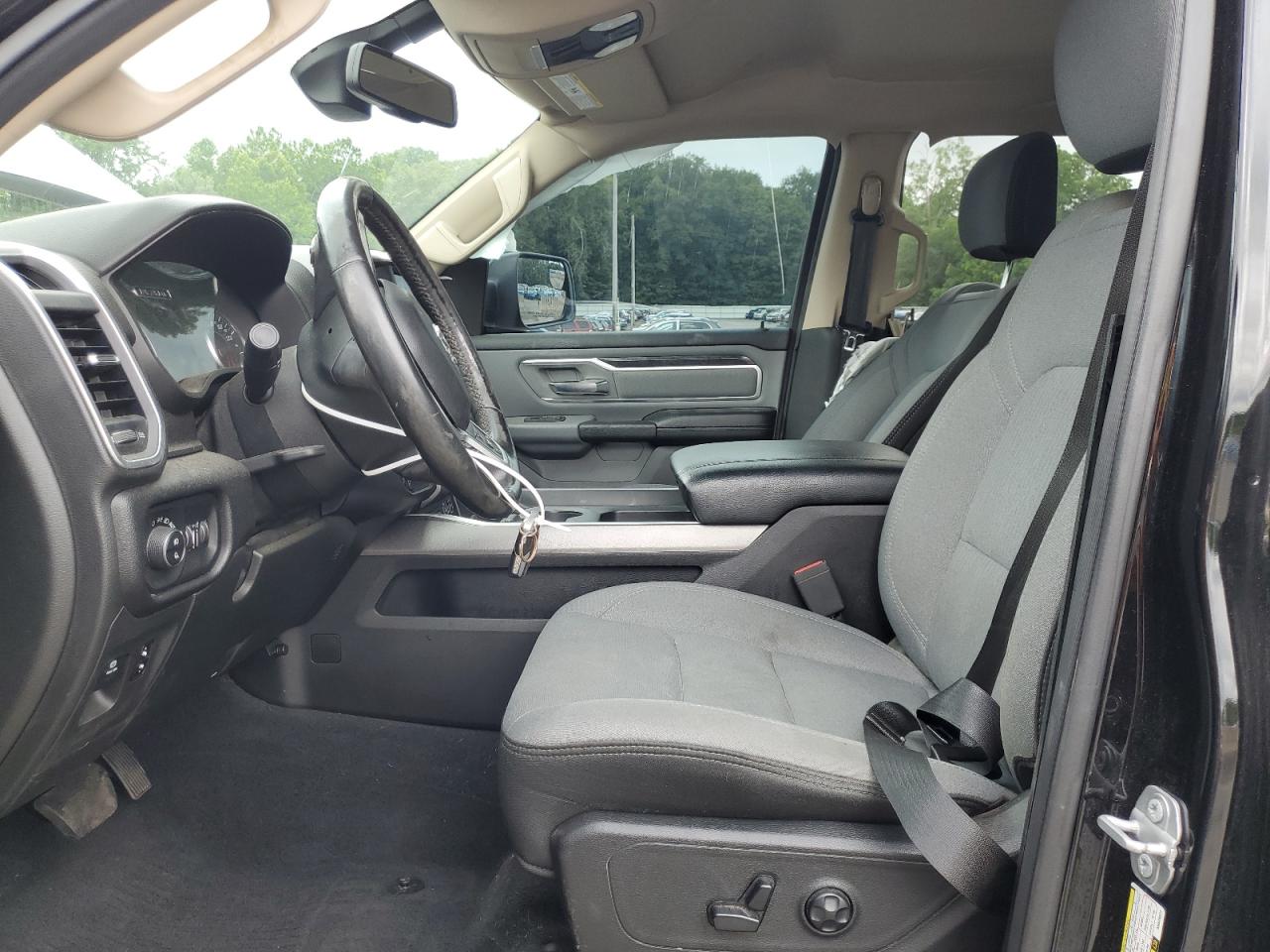 2019 Ram 1500 Big Horn/Lone Star VIN: 1C6SRFFT4KN648327 Lot: 64667645