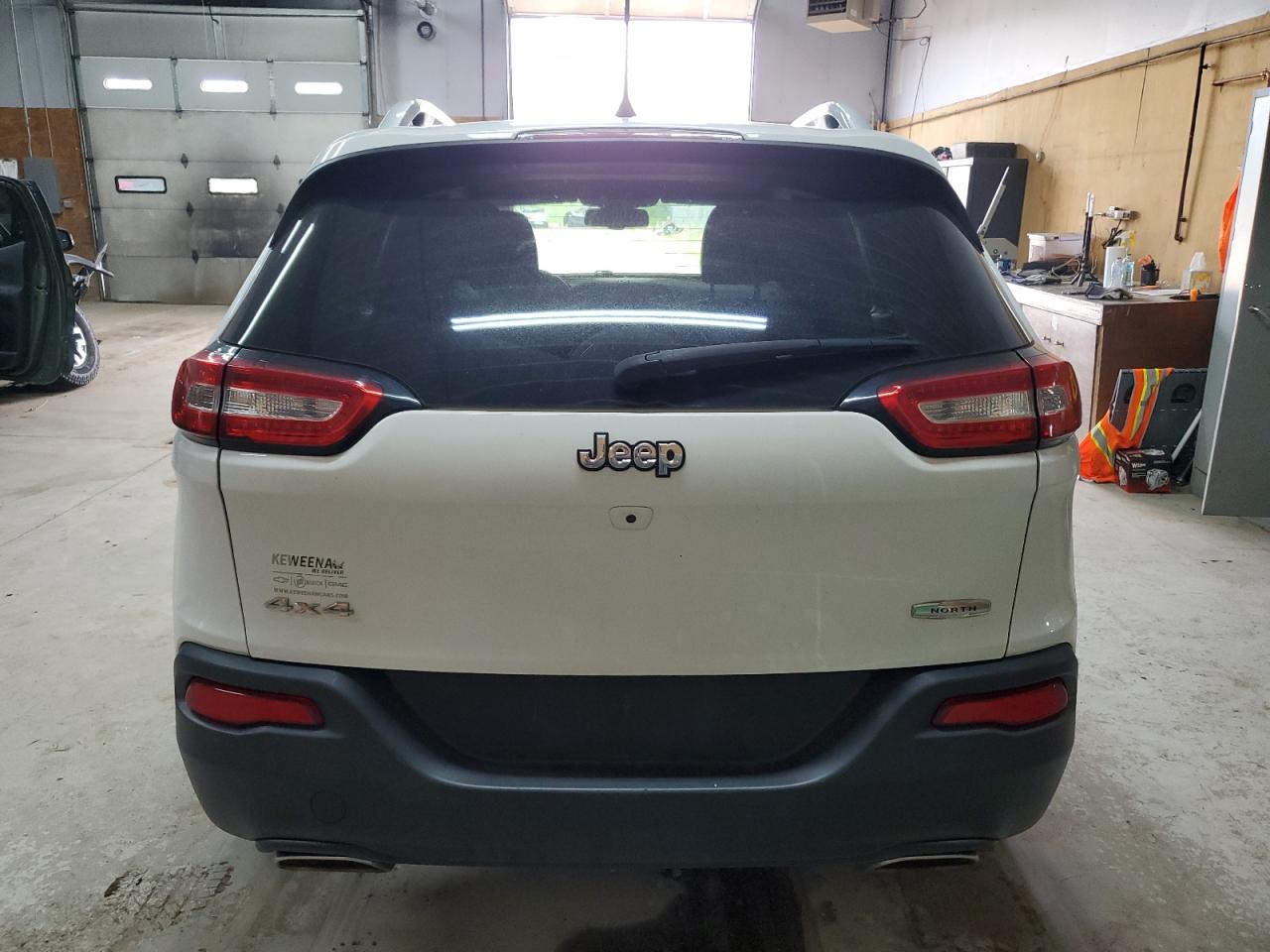 2016 Jeep Cherokee Latitude VIN: 1C4PJMCSXGW288794 Lot: 63055835