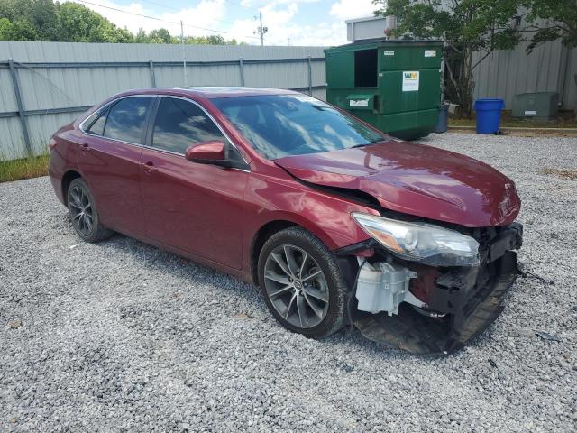 Седаны TOYOTA CAMRY 2017 Красный