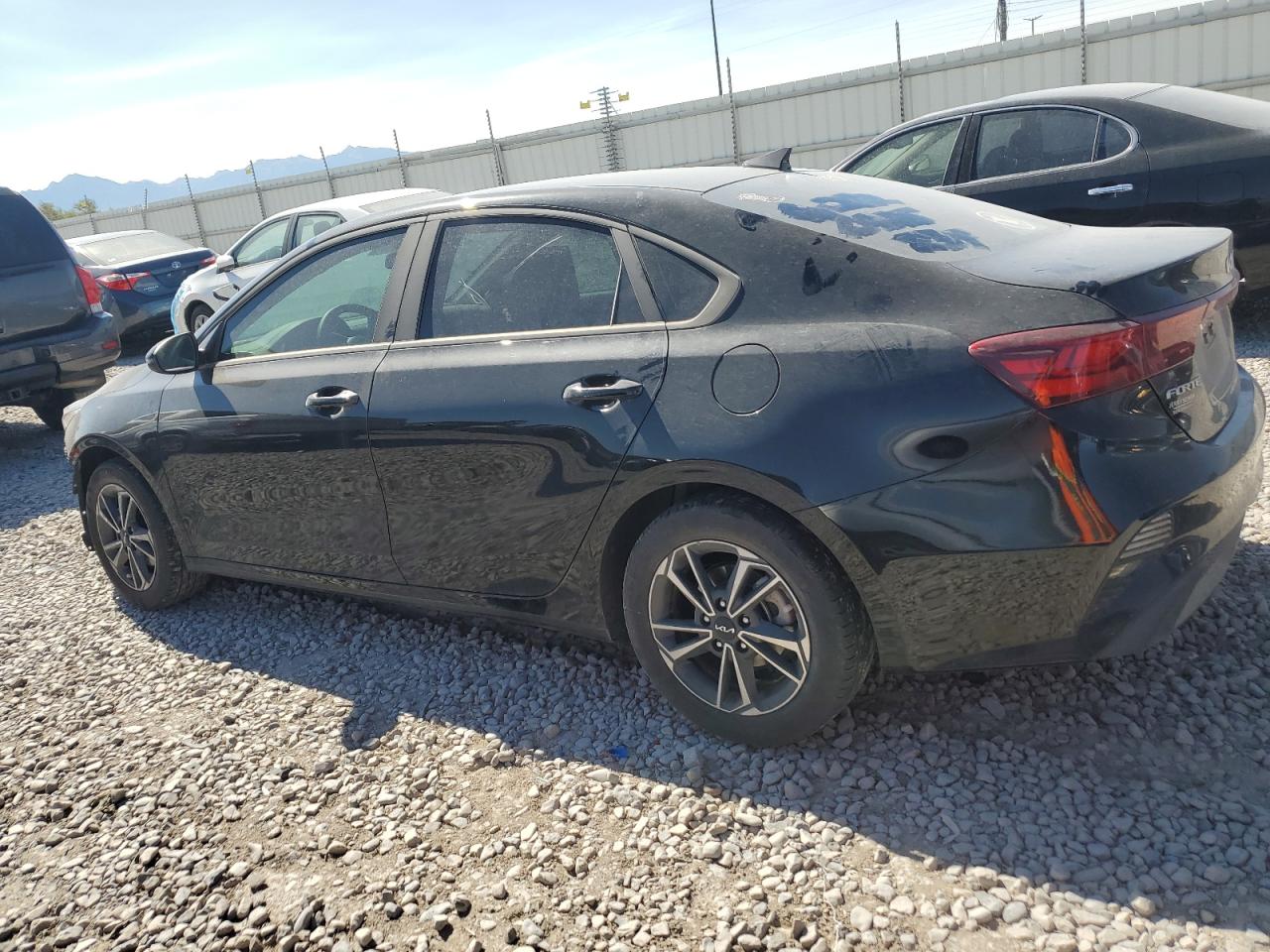 3kpf24adxre695945 3KPF24ADXRE695945 2024 Kia Forte Lx