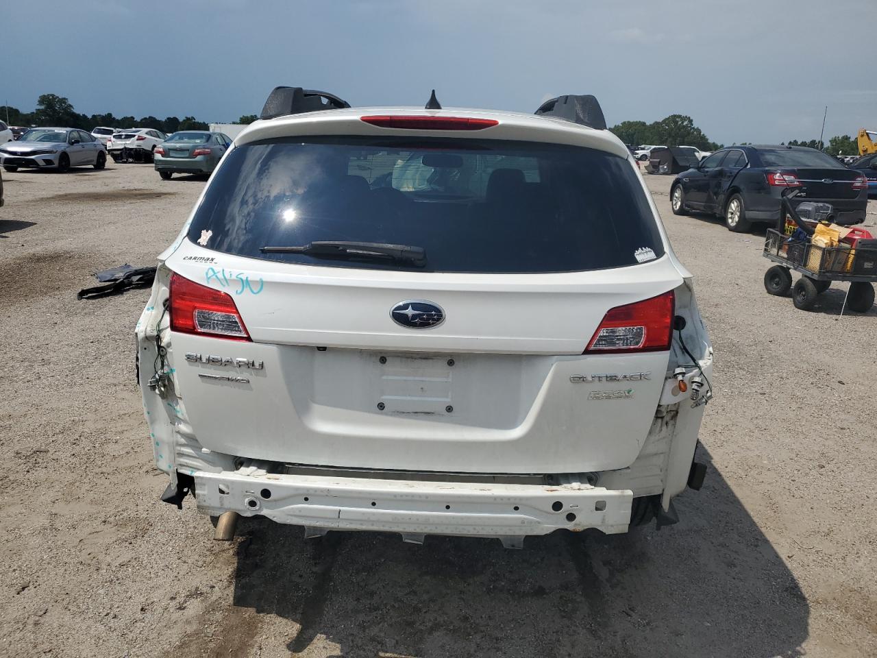 2013 Subaru Outback 2.5I Limited VIN: 4S4BRBKC5D3323753 Lot: 63512185
