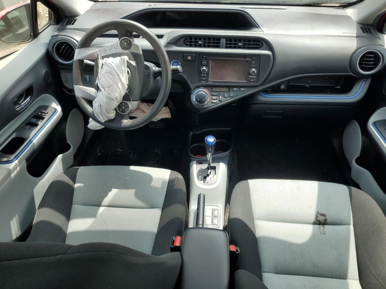 2013 Toyota Prius C VIN: JTDKDTB33D1549066 Lot: 63504335