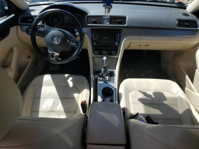 Sedans VOLKSWAGEN PASSAT 2014 Blue
