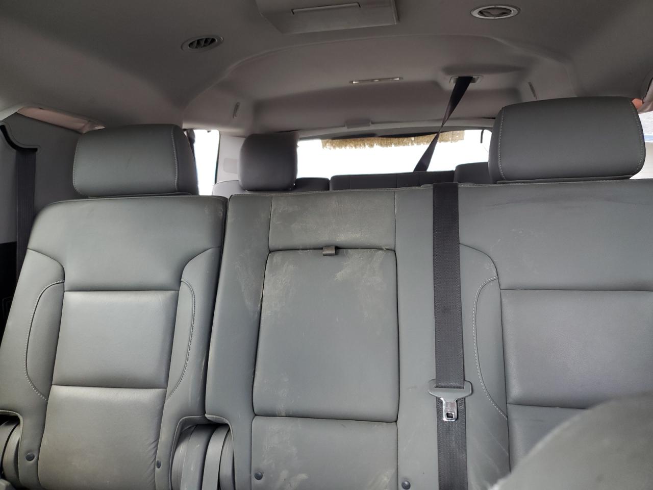 1gnskhkc2kr225115 1GNSKHKC2KR225115 2019 Chevrolet Suburban K1500 Lt