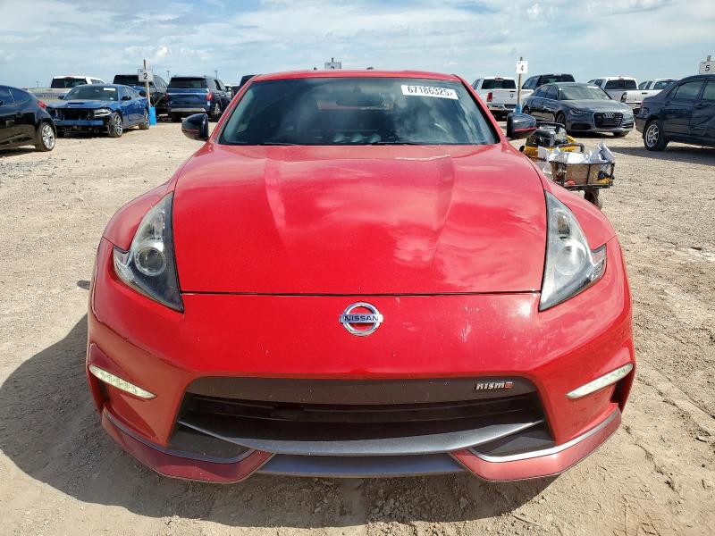Coupet NISSAN 370Z 2016 Red