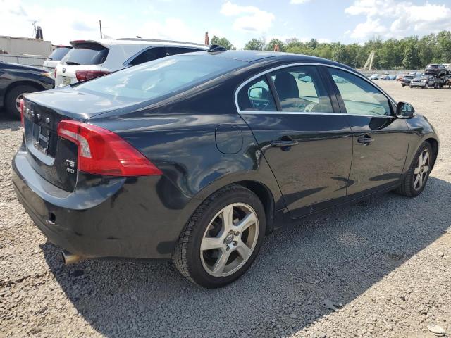  VOLVO S60 2013 Czarny